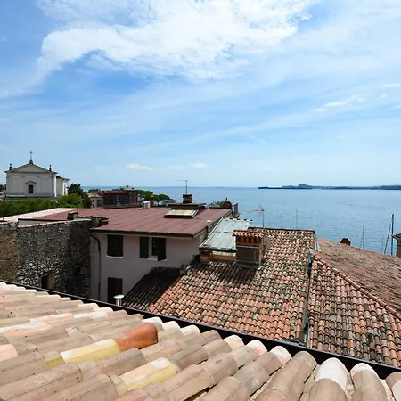 A Tre Passi Dal 3 Apartment *